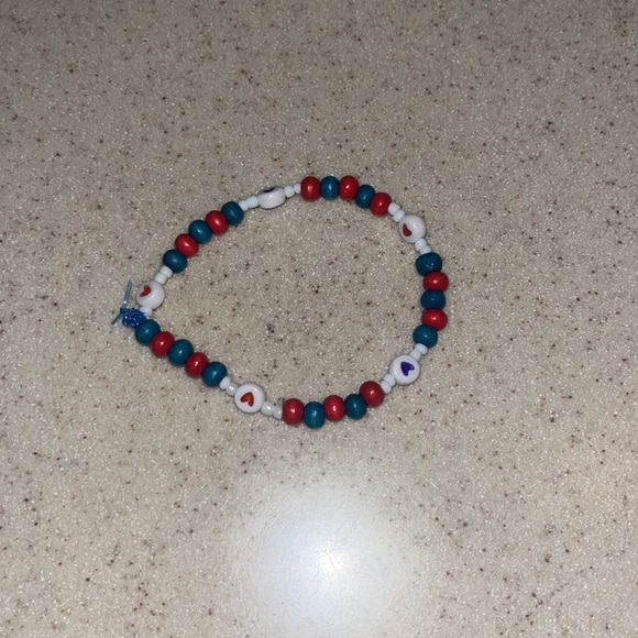 Bracelets - Picture 6 of 8